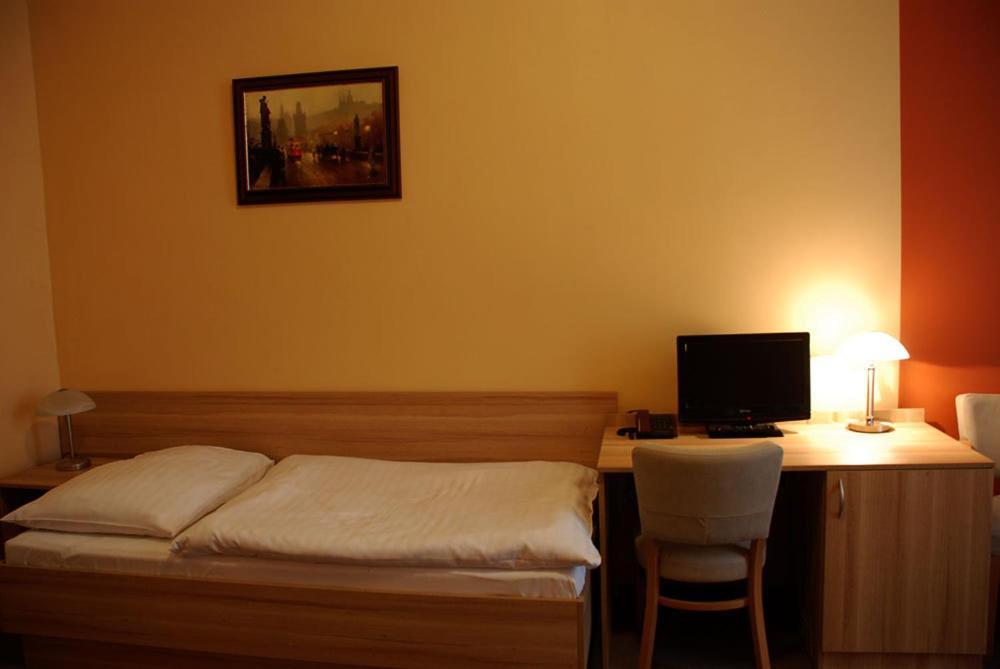D'Angelo Hotel Praga Cameră foto